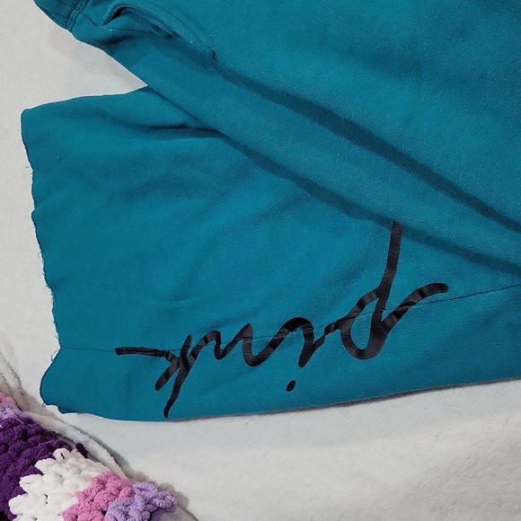 Victoria's Secret PINK Pants - Picture 3 of 11